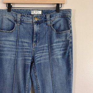Free People Midrise La Disco Hippie Boho Flare Pintuck Denim Jeans Women Size 30